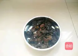 Illustration of how to make mutton steamed buns 3