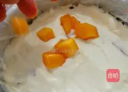 Watermelon Mango Oreo Cream Cake Recipe Illustration 9