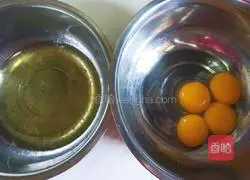 Illustration of how to make eight-inch heart-shaped chiffon cake 3