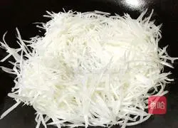 Illustration of Hakka steamed radish balls 6