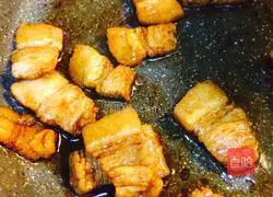 Illustration of braised lentils in sauce 7