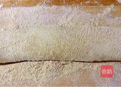 Illustration of how to make a donkey roll 12