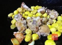 Illustration of Chestnut Braised Chicken 10