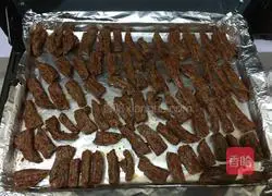Illustration of how to make spicy beef jerky 8
