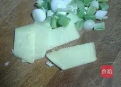 Illustration of how to make braised chicken nuggets in sauce 1