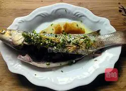 Illustration of how to make steamed anchovies 4