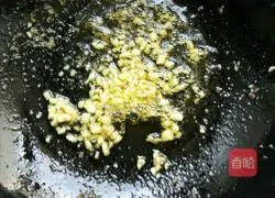 Illustration of how to make shredded pork in Jia Chang Jing sauce 9