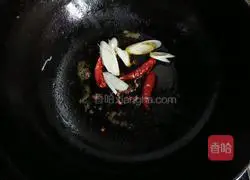 Illustration of how to make fried bacon with bitter melon 6