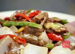 Illustration of how to make stir-fried beef slices 14