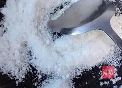 Illustration of how to make sesame candy 3