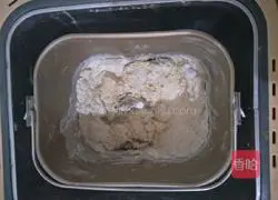 Illustration of how to make crispy soft bread 2