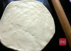 Illustration of how to make delicious pizza 5