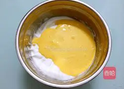 Illustration of how to make a cake box 10