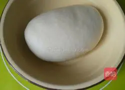 Illustration of how to make tenderloin with onions and green peppers mixed with slivers 2