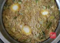 Illustration of how to make home-style braised eggs with Northeastern sauce in a rice cooker 5