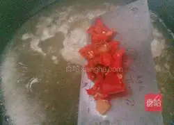 Illustration of how to make spicy and sour kimchi noodles 7