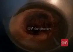 Illustration of how to make curry beef and potatoes 8