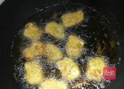 Illustration of how to make chicken rolls 1