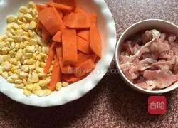 Illustration of how to make corn, carrot, glutinous rice and pearl meatballs 3