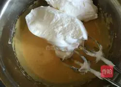 Illustration of how to make cake pieces 13