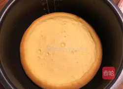 Illustration of how to steam cakes in a rice cooker 17