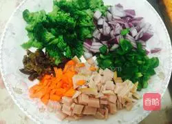 Toast Pizza (Children's Breakfast) Recipe Illustration 3