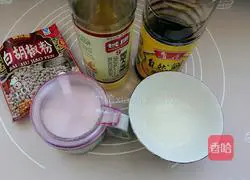 Illustration of homemade Xinjiang delicious naan fried meat 8