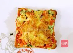 Orléans Chicken Toast Pizza Recipe Illustration 11