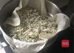 Illustration of how to make potato tsacha (with sophora flower version) 4