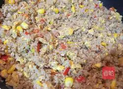 Illustration of how to make fried quinoa rice with tuna, corn and eggs 9