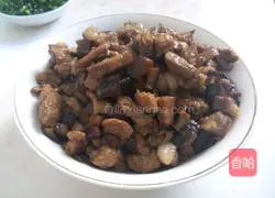 Illustration of how to make braised pork rice with mushrooms 10