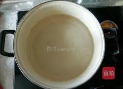 Illustration of how to make braised noodles with diced eggplant and meat 6