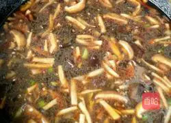 Mushroom braised noodles.Recipe 7