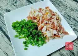 Illustration of how to cook bacon with thick eggs 3