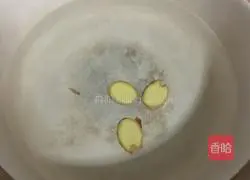 Illustration of how to make three fresh rice noodles 3