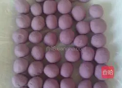 Illustration of how to make fermented purple sweet potato pearl dumplings 4