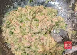 Illustration of how to make radish meatballs 7