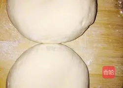 Illustration of how to make pan pot helmet 3