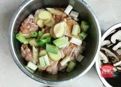 Illustration of homemade braised chicken 1