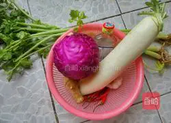 Illustration of how to make kimchi (sour and spicy appetizer) 4