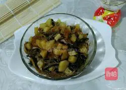 Illustration of how to make fried rice noodles with potatoes and kelp 7