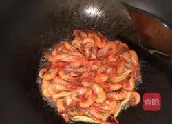 Pepper and salt oil Illustration of how to make fried shrimp 5