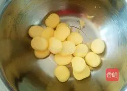 Passion Fruit Honey Pound Cake Recipe Illustration 1