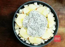 Illustration of how to make lazy bun fruit pizza 7