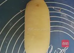 Illustration of how to make meat floss rolls 6