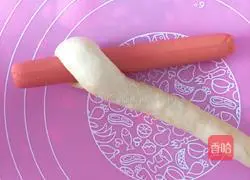 Illustration of how to make hot dog rolls 9
