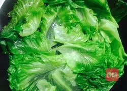 Illustration of Spicy Beef Vermicelli 6