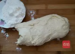 Illustration of how to make shrimp pizza 4