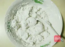 Illustration of how to roll with purple sweet potato and donkey 4