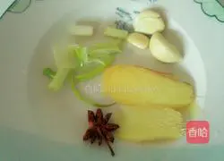 Illustration of how to make sauce chicken legs 3